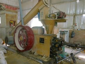 Củi trấu thủy lực